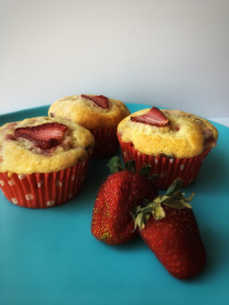 Cupcake de cheesecake de fresas